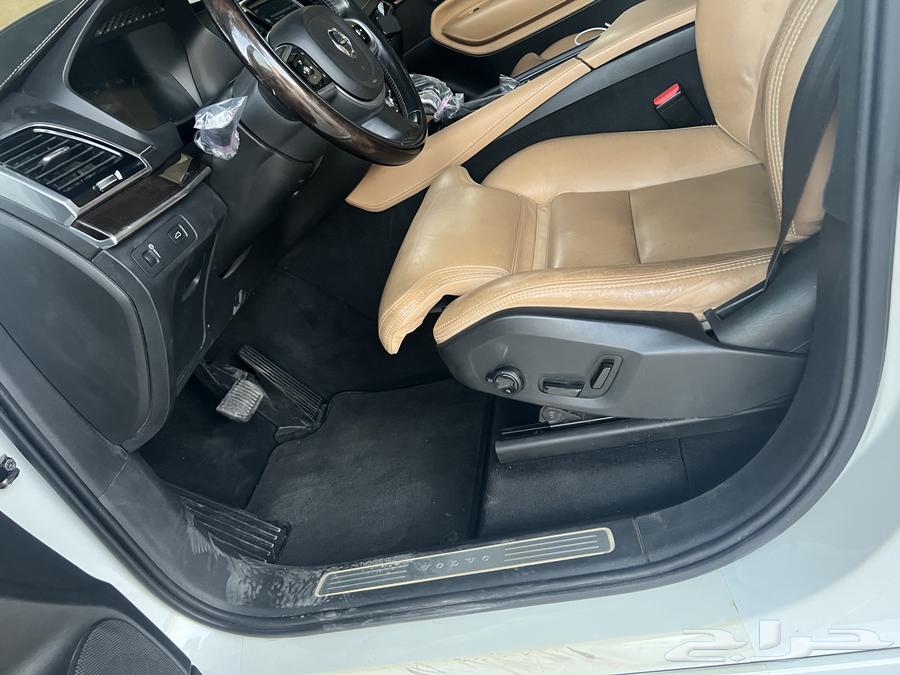 2019 VOLVO X9063398266077825113