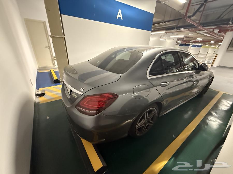Mercedes C200 201963396364780929113