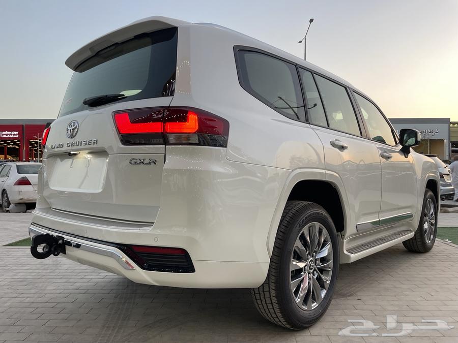 تويوتا لاند كروزر GXR L4 2025 سعودي (بنزين)3.5L63394546196611114