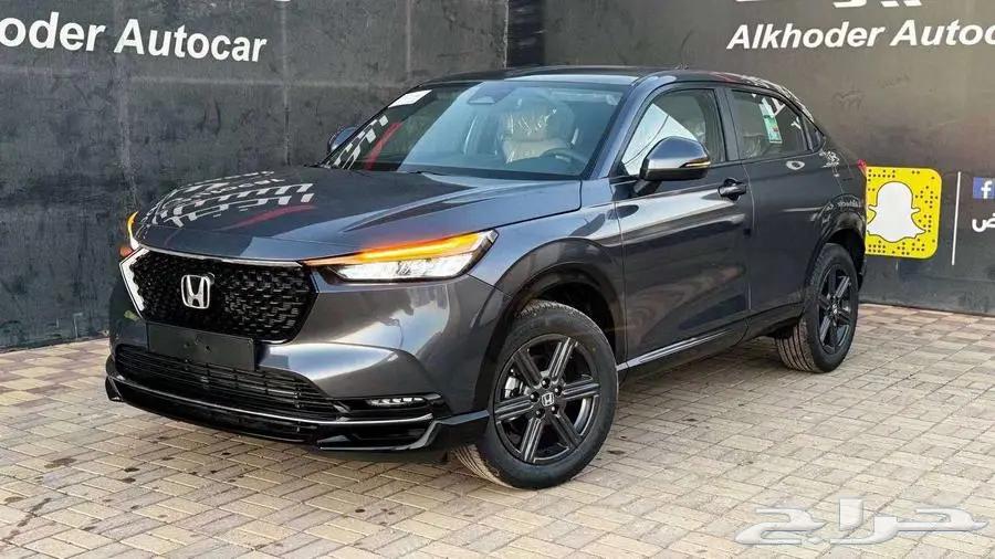 هوندا اتش ار في فئة اي اكس 2024 مع تظليل مجاني63398303875715111