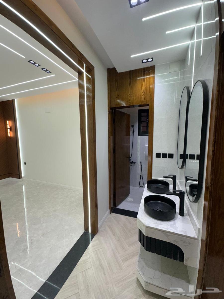 ادوار وشقق للبيع في دره الموسى خميس مشيط63380939227266114