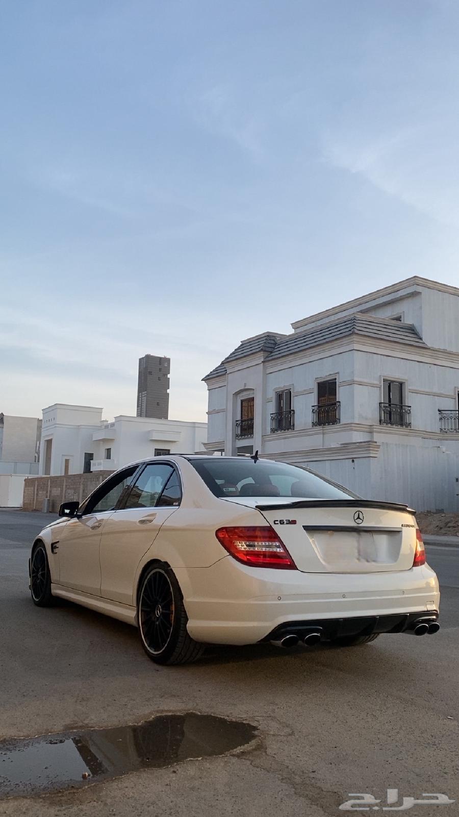 للبيع C63 AMG 201063394577431041113