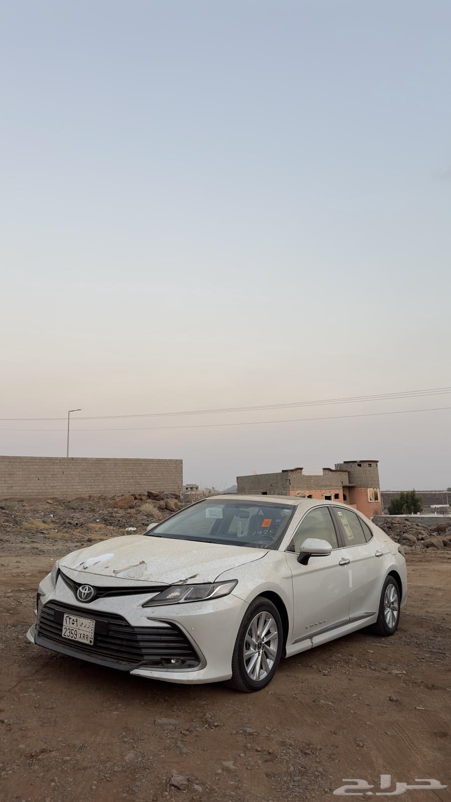 2023 Camry GLE with low mileage63699388975233111