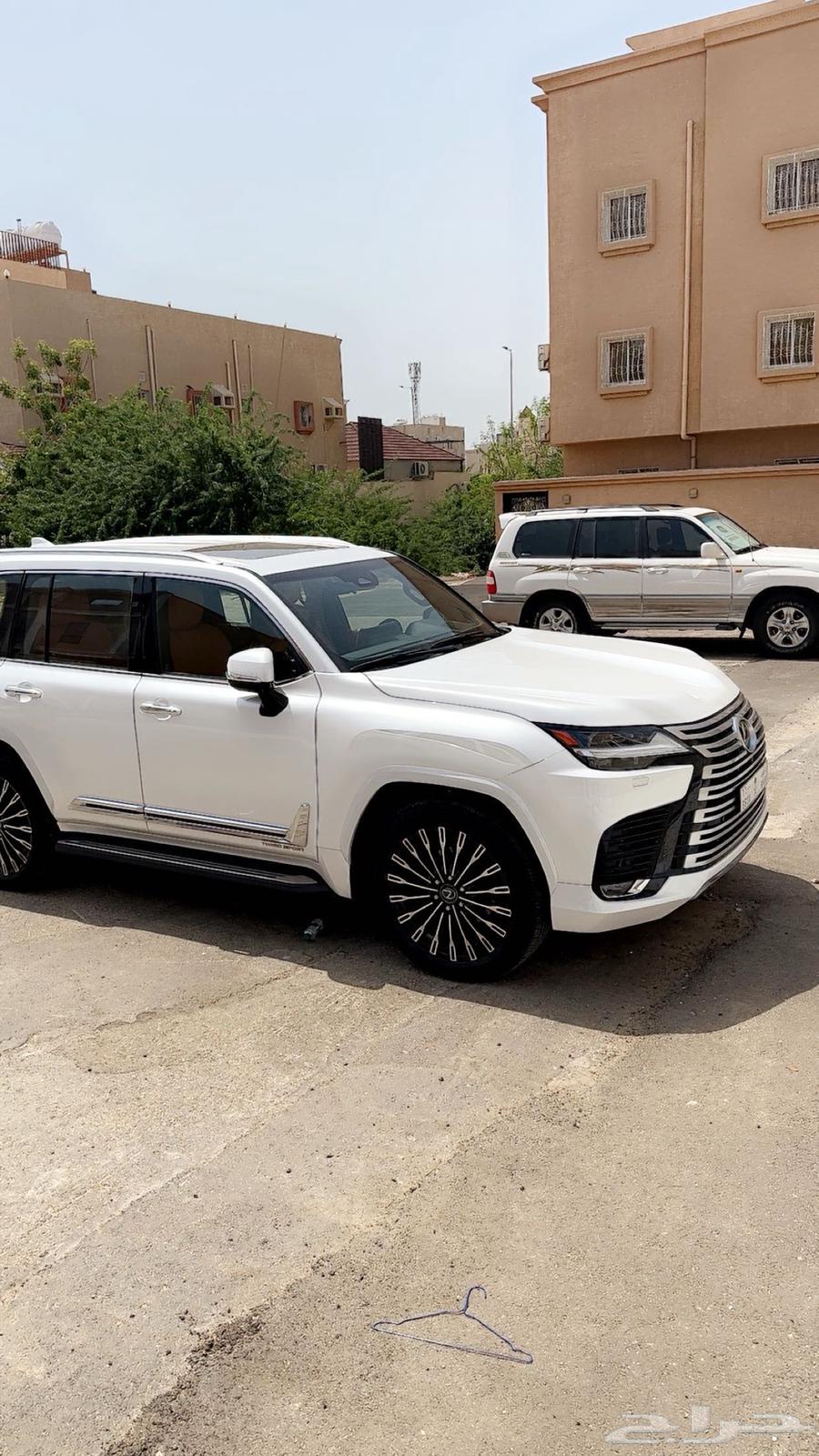 Lexus LX600 VIP Class 2025 Model63390547844355111