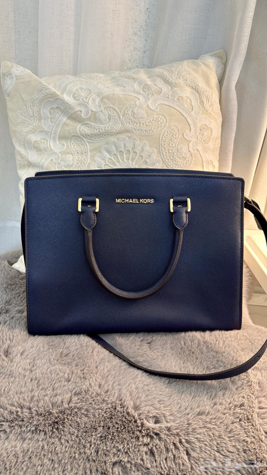 Michael Kors bag, original and used, in excellent condition63387643190017116