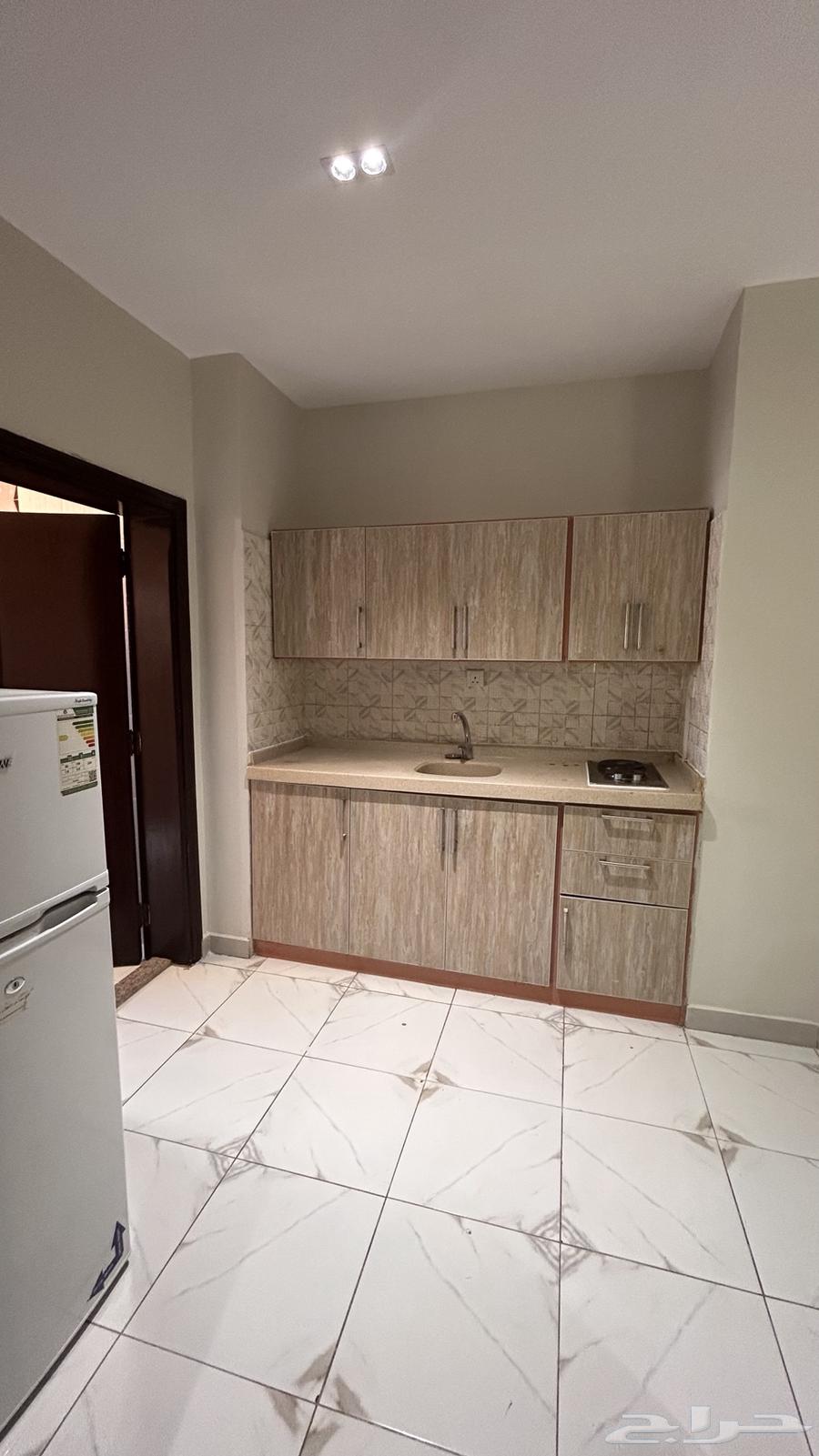 Newly furnished apartments for monthly and yearly rent, located next to all services.63381086202753113
