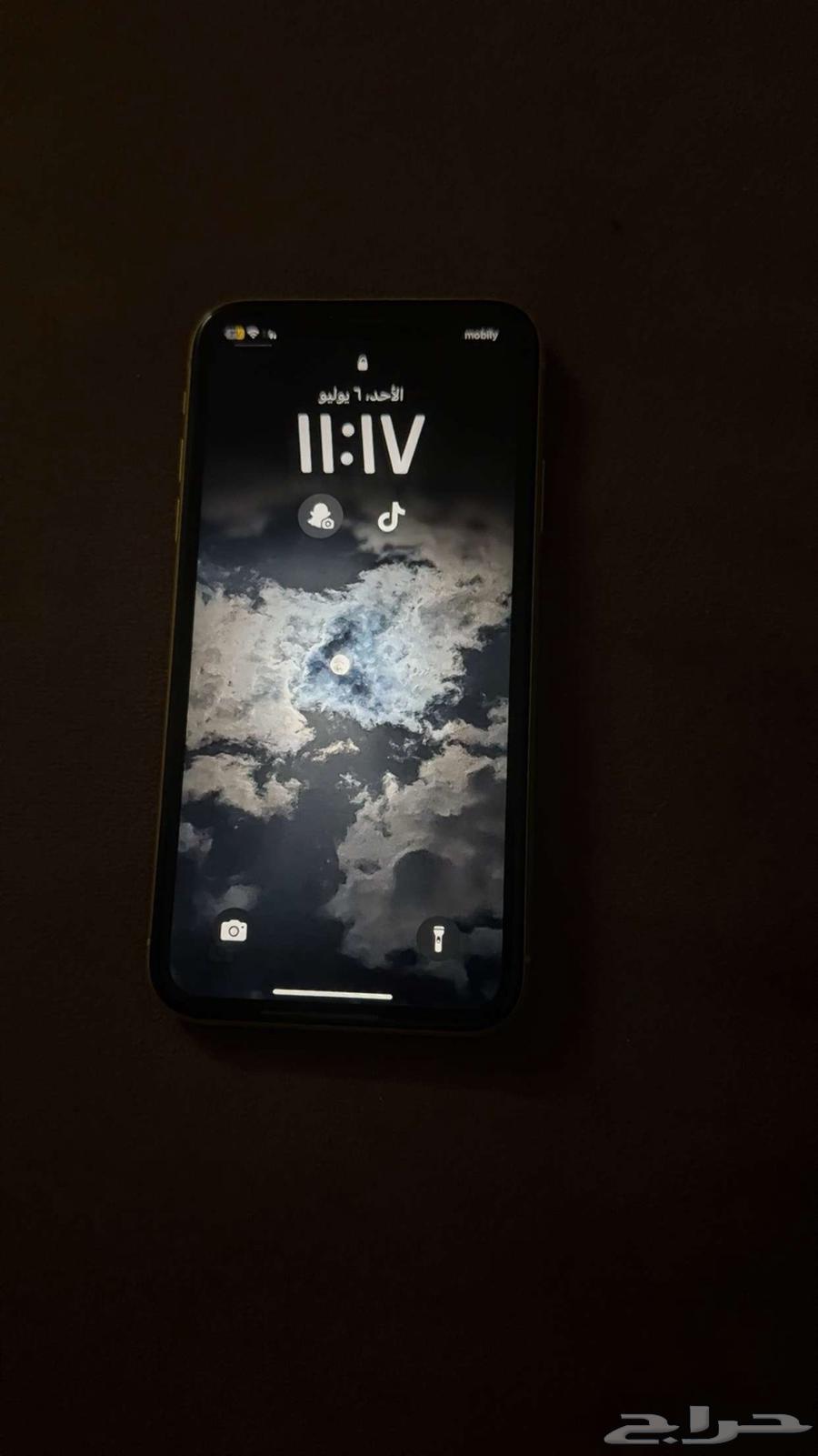 السلام عليكم عندي ايفون XR للبيع63387875777155111