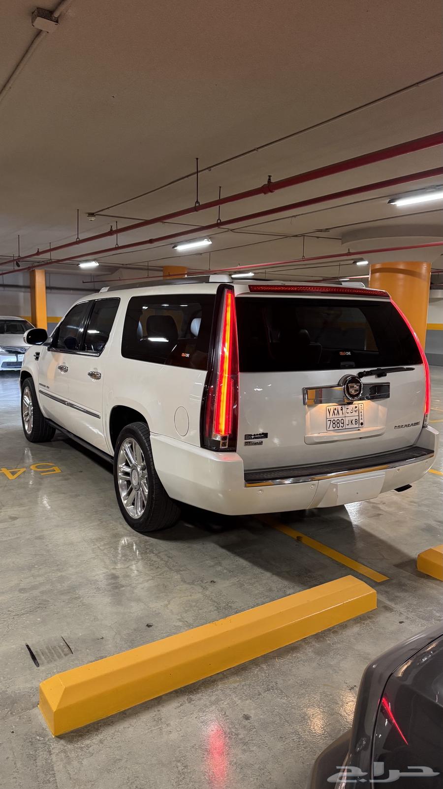 Cadillac Escalade Agency Cleanliness63389540331779113