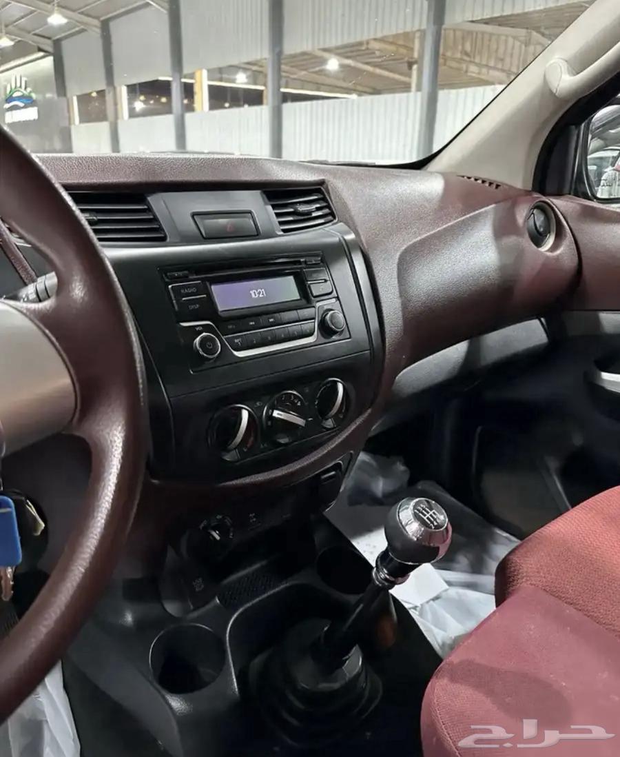 Navara 2018 full diesel, double cabin, showroom (Obaid Al-Rashidi)63392714788737114