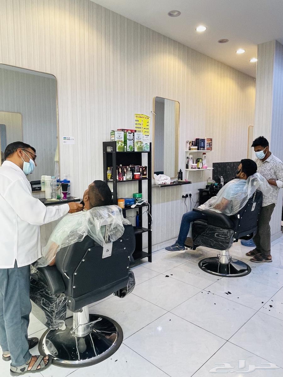 Barbershop for kissing (salon) (Barbershop)63381117159043111