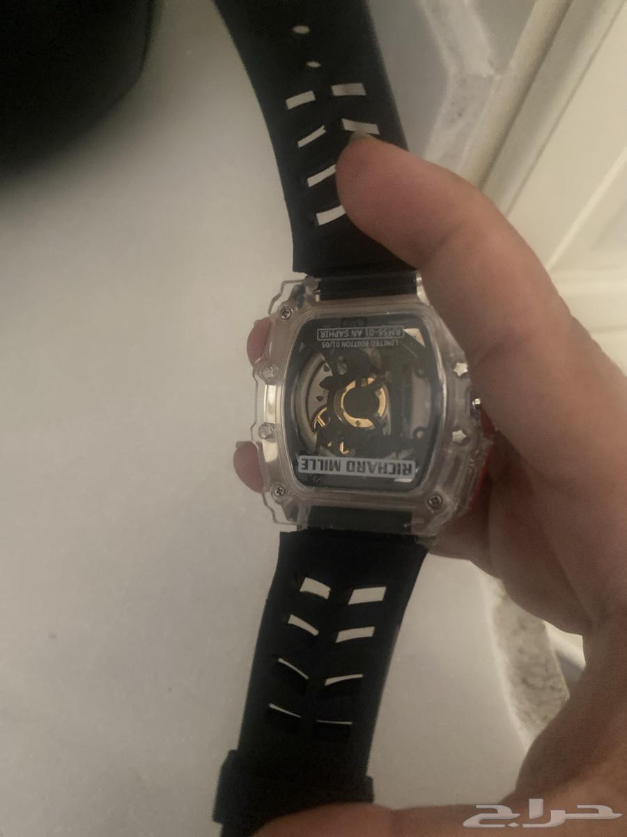 First-class keyboard watch63387040409986113