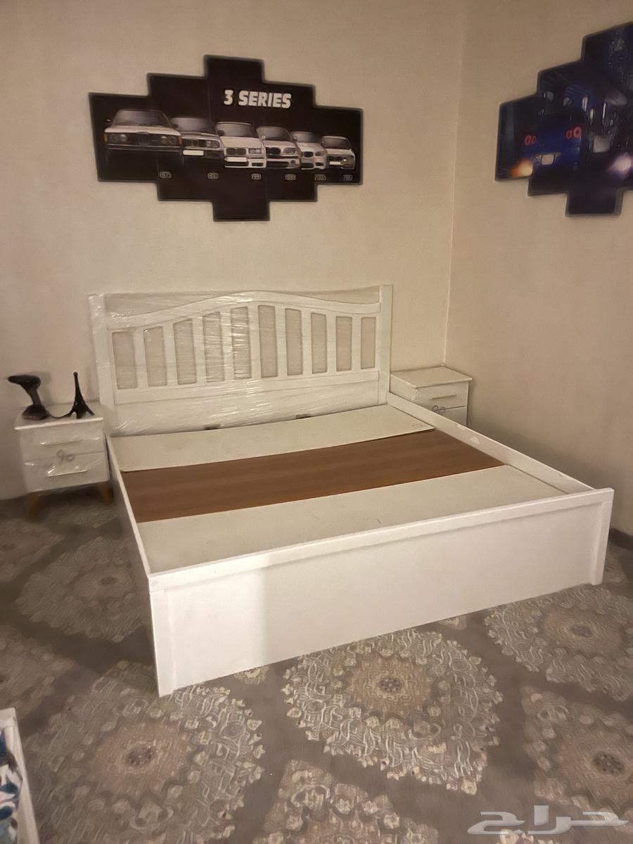 Hello, peace be upon you, look at the whole bed, it's all new63380980625410111
