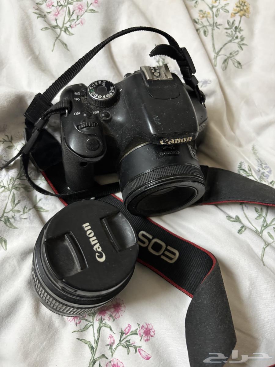 Canon 600 camera63441012321922111