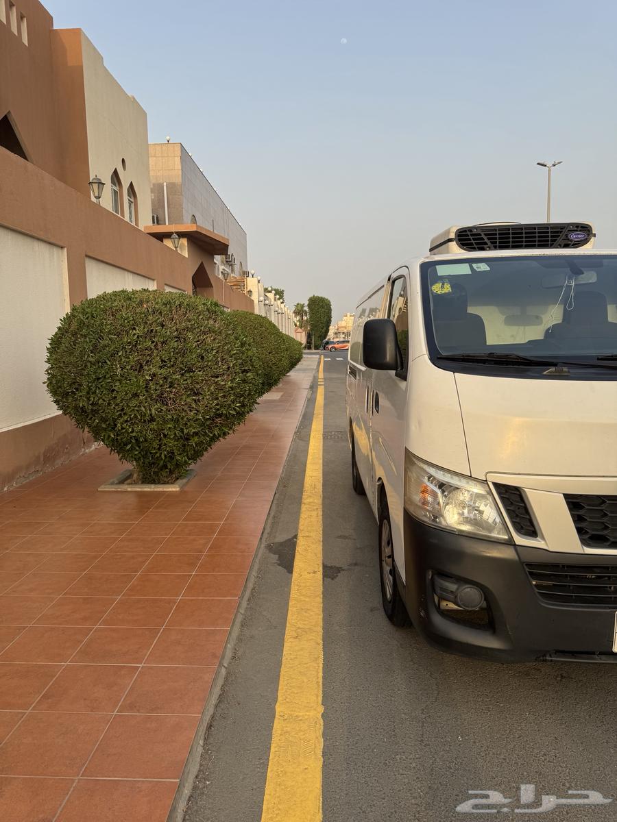 Refrigerated buses for rent63389958244737112