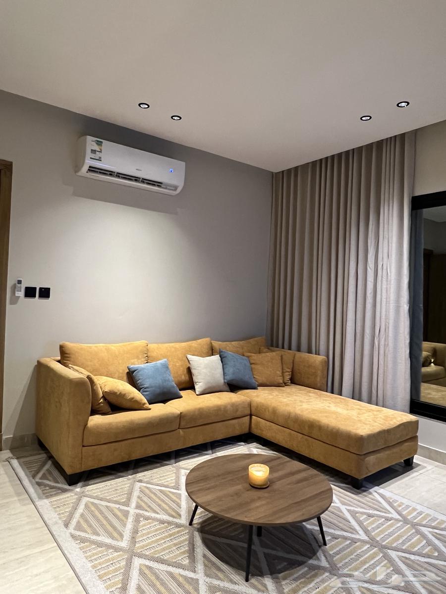شقة غرفة وصالة ومطبخ ودورتين مياه 4500 بالشهر63381085954945118
