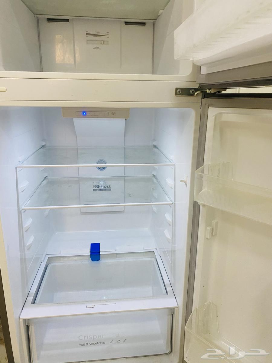 Refrigerator, microwave, and gas stove for sale63386776492289112