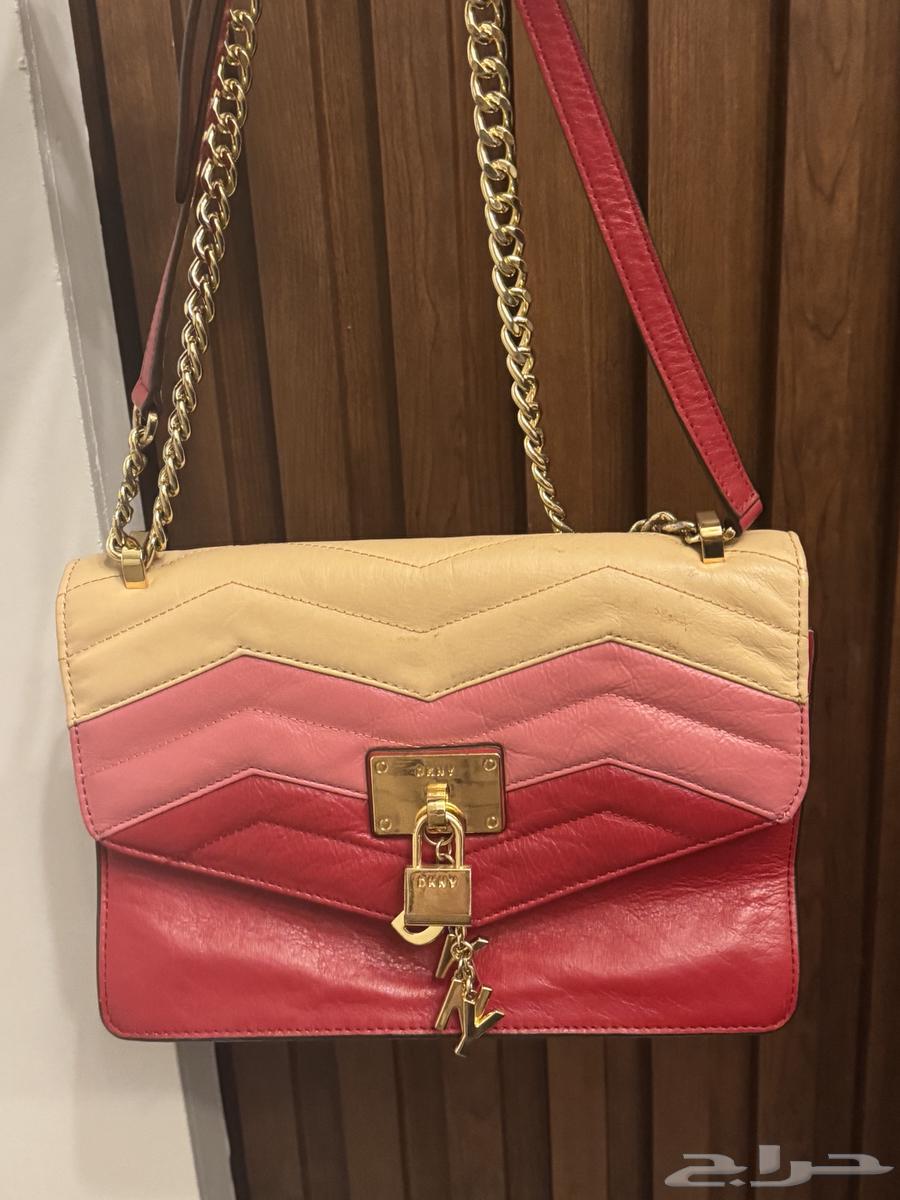 مجموعة قطع للبيع63387014934017113