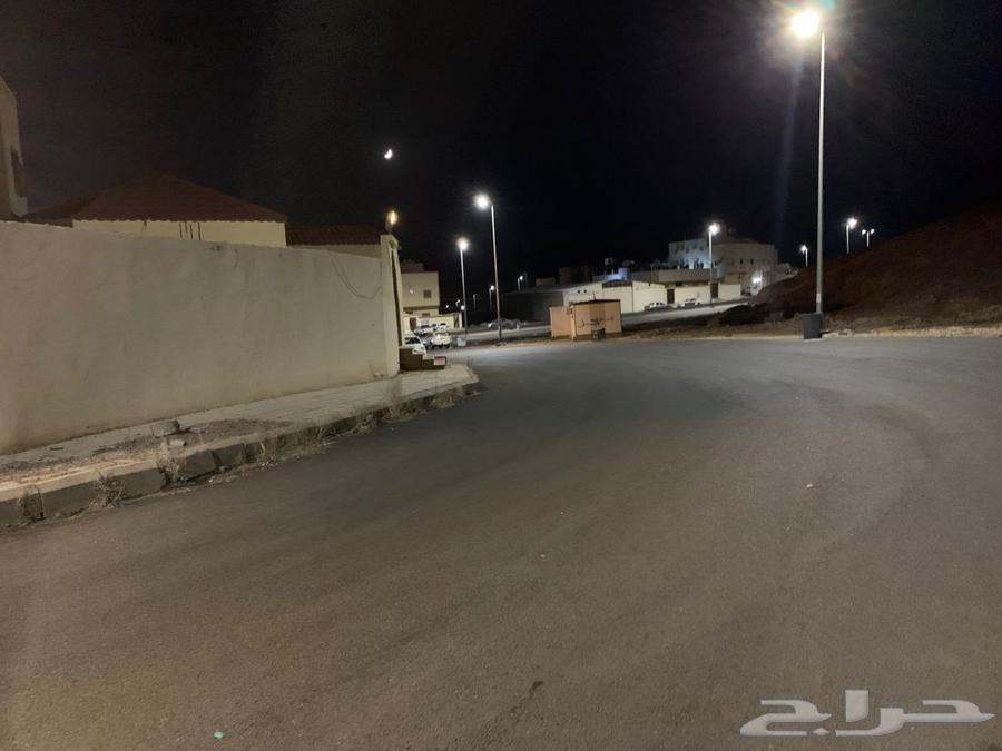 للبيع دور سكني على واجهتين حي الزهره633810859381781112