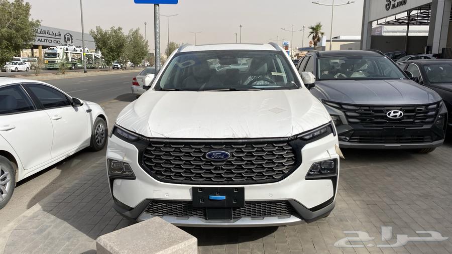 فورد تيريتوري تيتانيوم 202563391053452673111