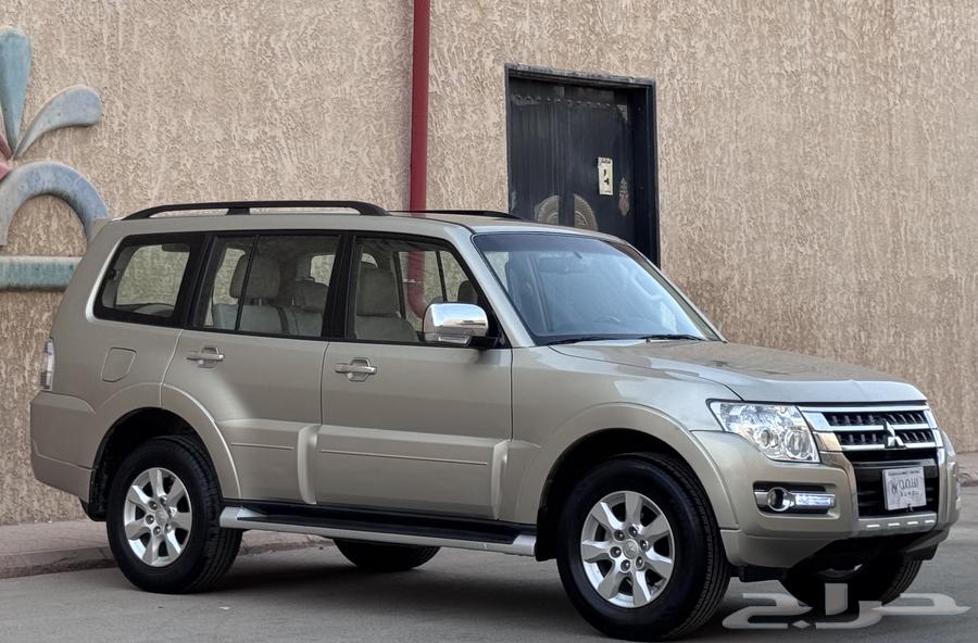 مستبيشي باجيرو GLS 2020 بحالة الوكالة63394618736131112