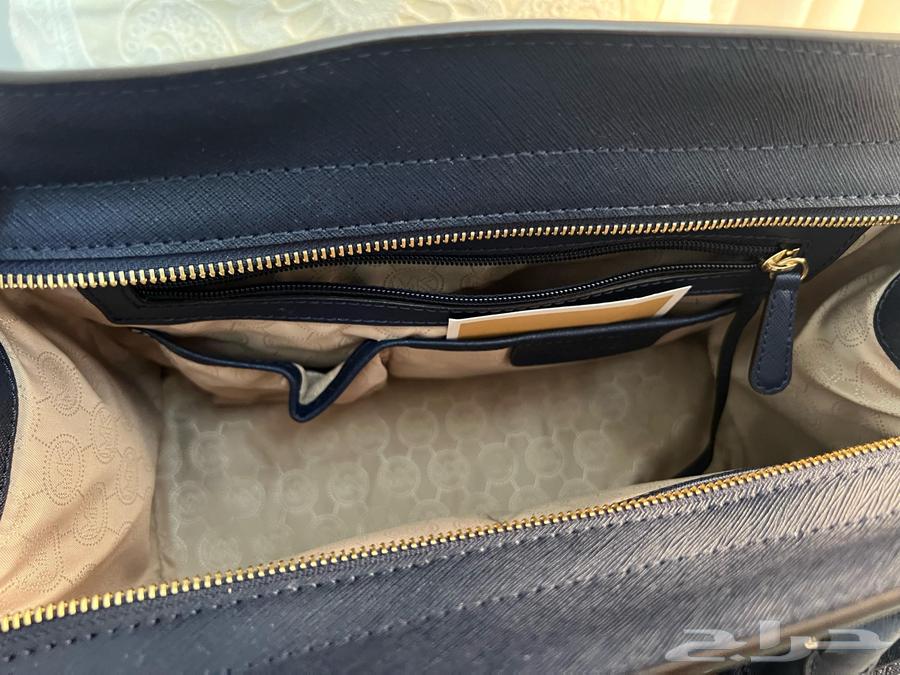 Michael Kors bag, original and used, in excellent condition63387643190017113