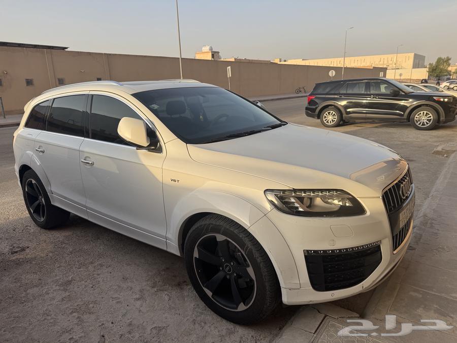 Audi Q7633921659786271115