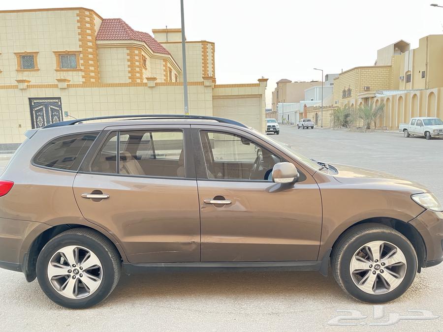 سنتافي2012 بدون دبل تفاصيل السياره ف العرض الأول63394573786497112