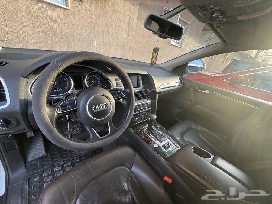 Audi Q763392165978627113