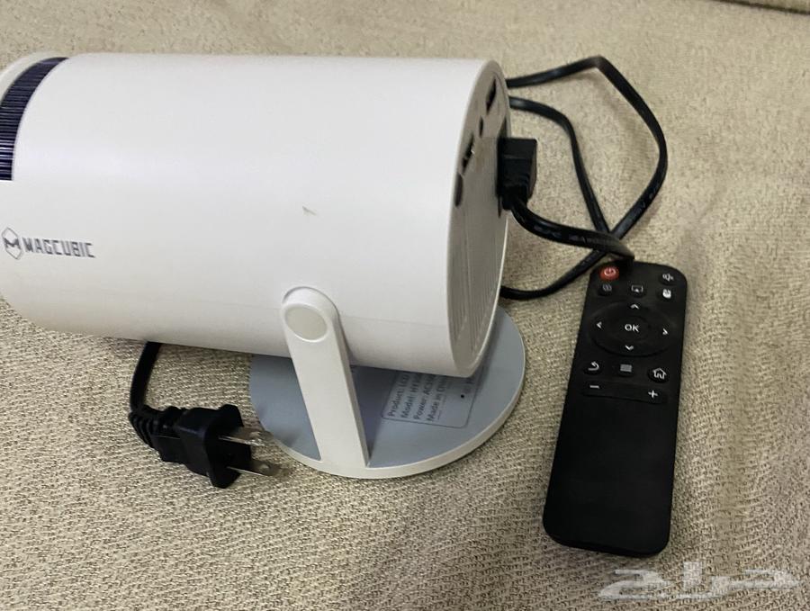Projector63385890115075110