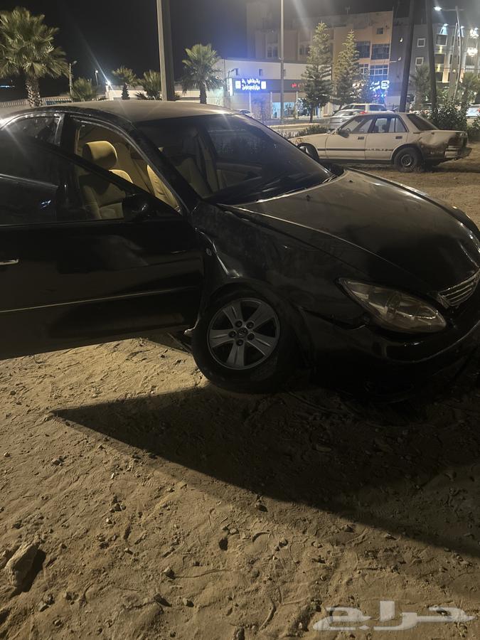 كامري 2005 مصدومه للبيع بحالتها باطنيه العطل63389416854530111