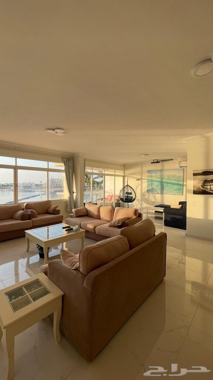 Villa for sale in Durat Al-Arous (Fun Beach)63381085765634111