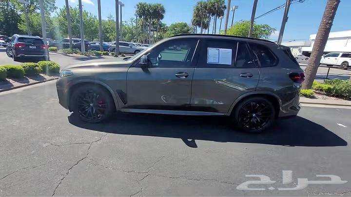 BMW X5 2025 BMW X5 M60i V863195156921346114