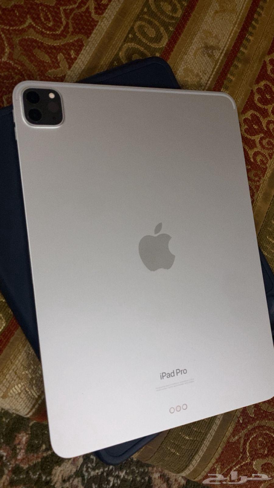 ايباد برو 202263387588856450112