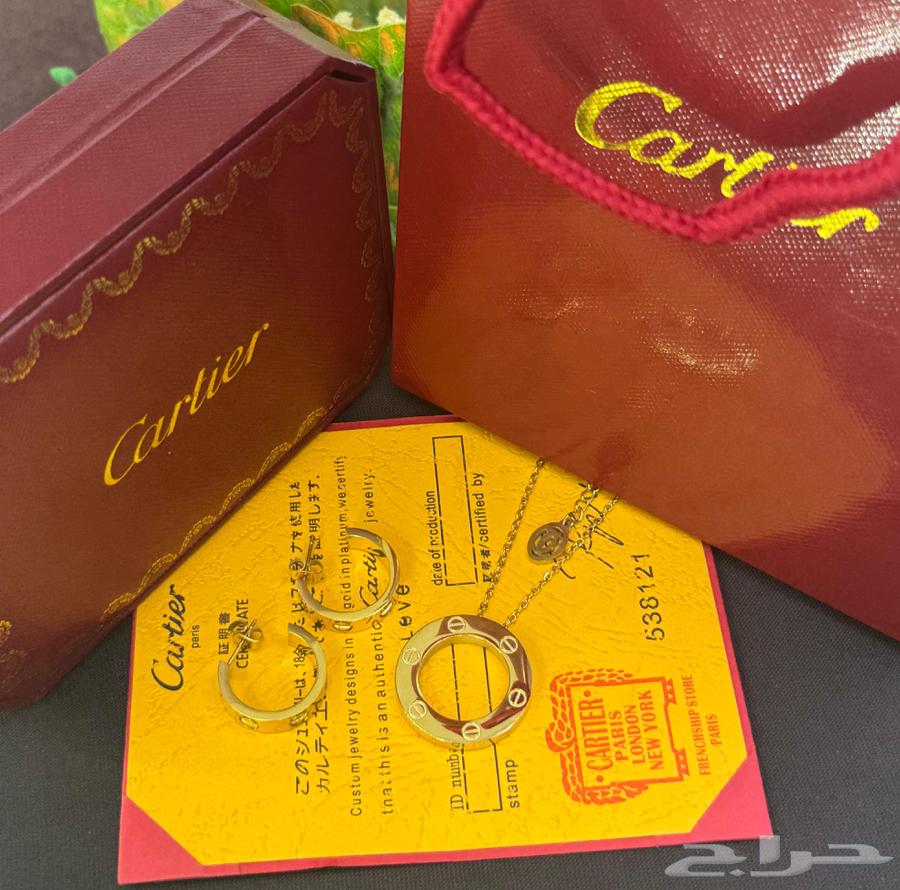 طقوم ماركات متنوعه نسائيه63386672158338114