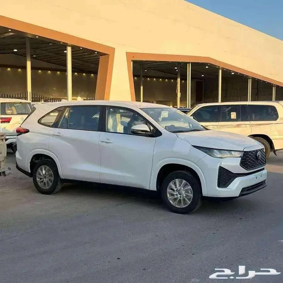Toyota Innova 202563391053146881111