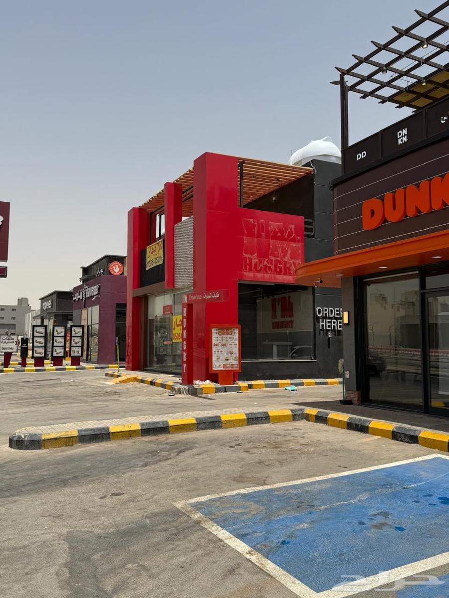 Drive-thru rental exhibition634375234452491110