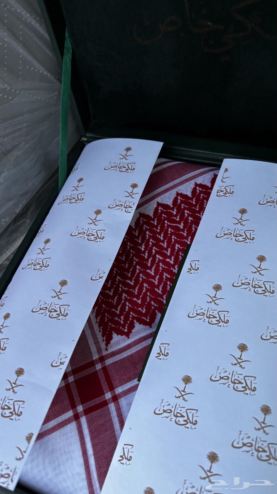 Royal shemagh, special size 6063438455442946112