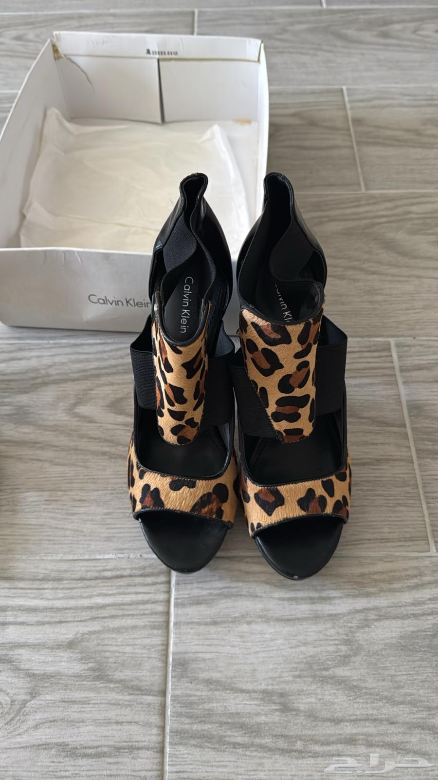 Shoe63385405476993110
