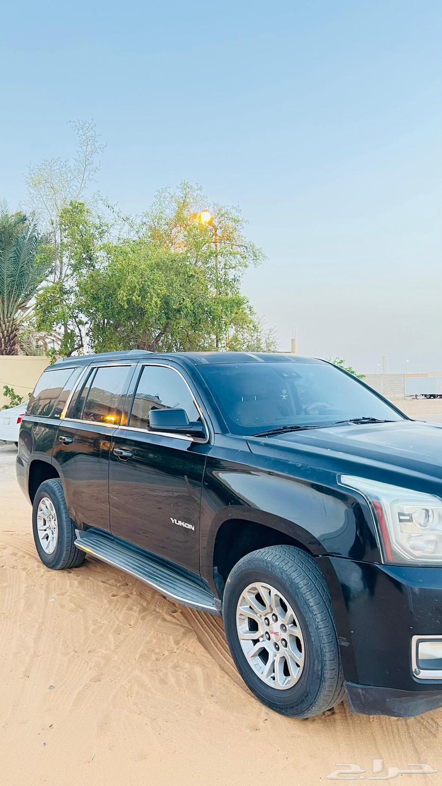 2015 GMC Yukon, accident-free, gear and engine in perfect condition63384766312322111