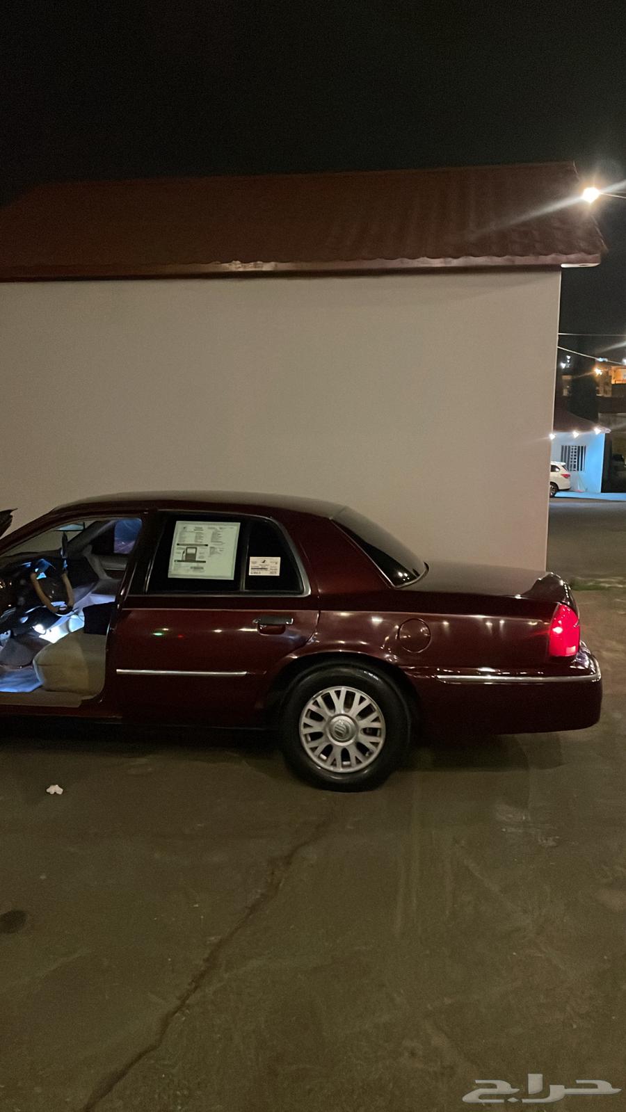 Ford Grand Marquis 98, clean and in good condition, only has cosmetic spray, but recently inspected.63389137867010111