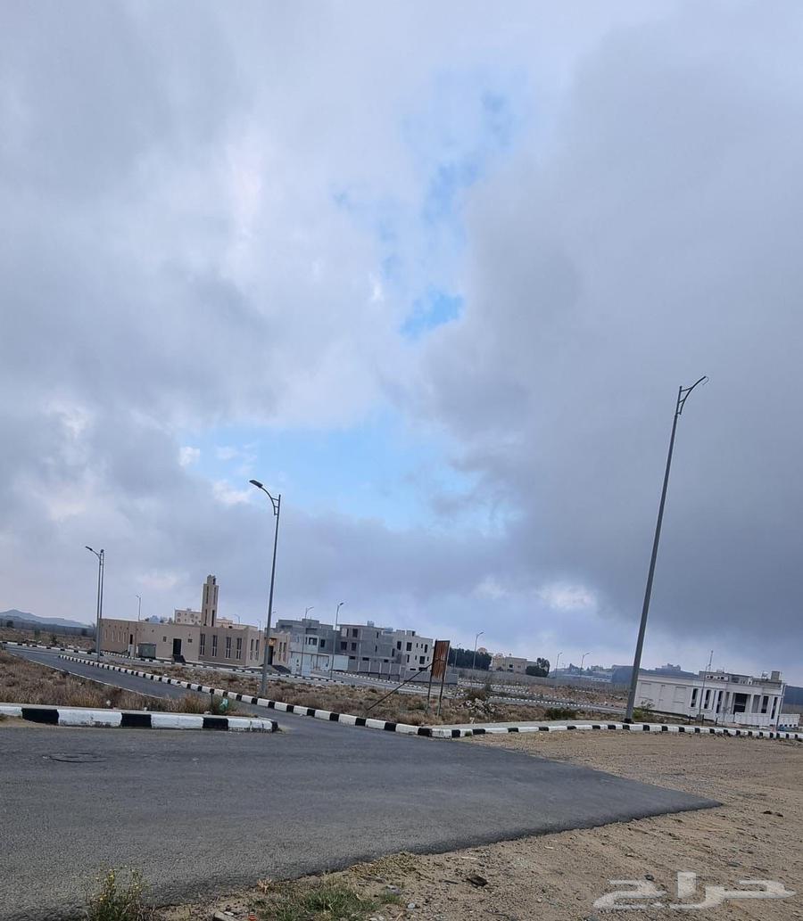 أرض تجارية للإيجار63437524067971111