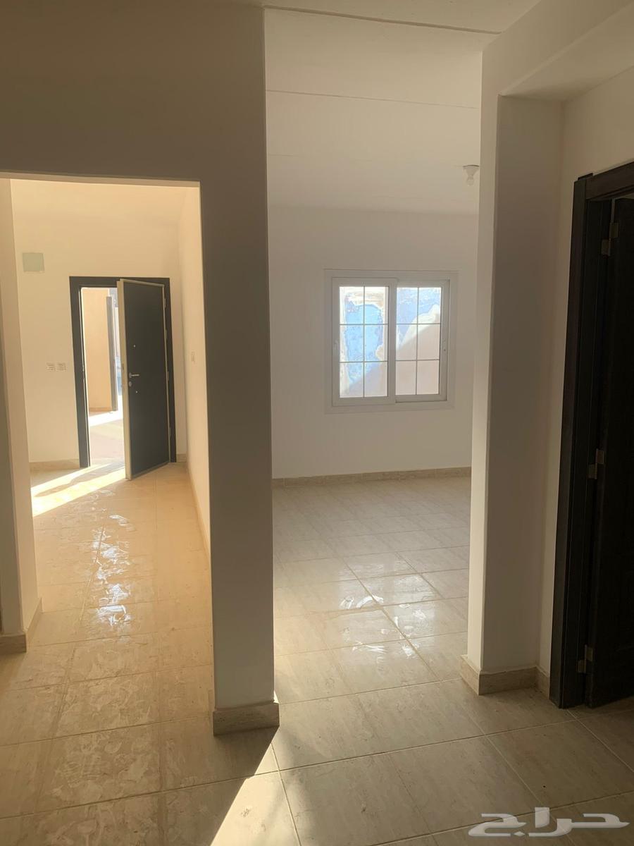 Villa for rent in Al-Khuzam neighborhood (Airport district)63381160010498114