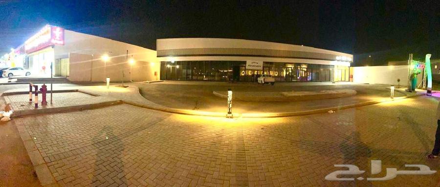 Shops for rent in a distinctive commercial complex, Al-Rimal neighborhood63381117767683114