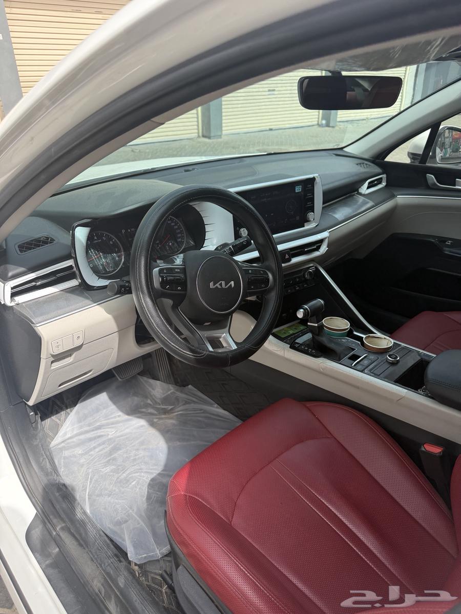 سياره K5 نص فل مطور202363389196077571113
