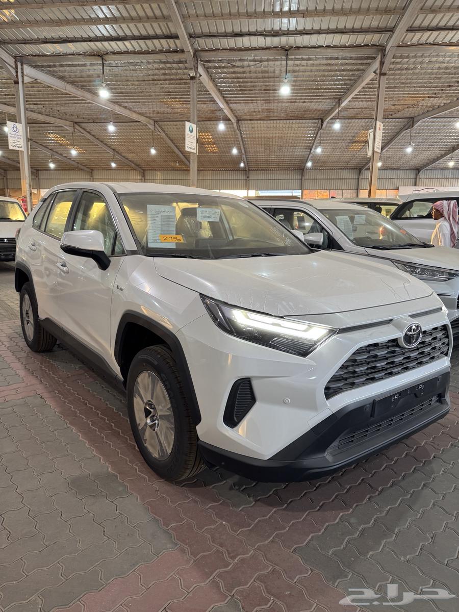 Toyota RAV4 LE Hybrid Double 202563384899135363111