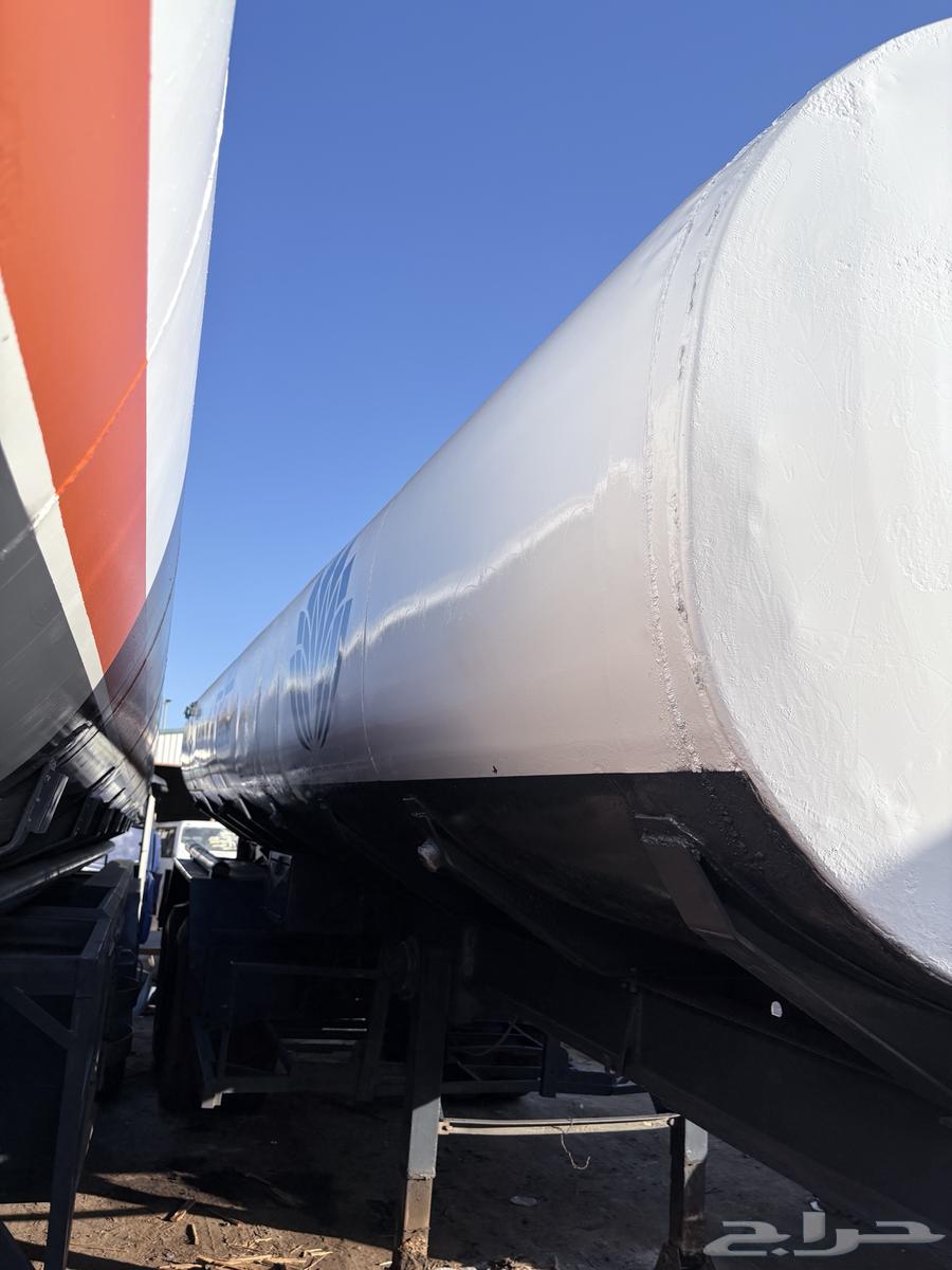 Water tank63101454613250111