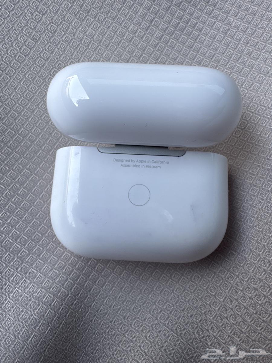 للبيع For Sell AirPods 363384183049347112
