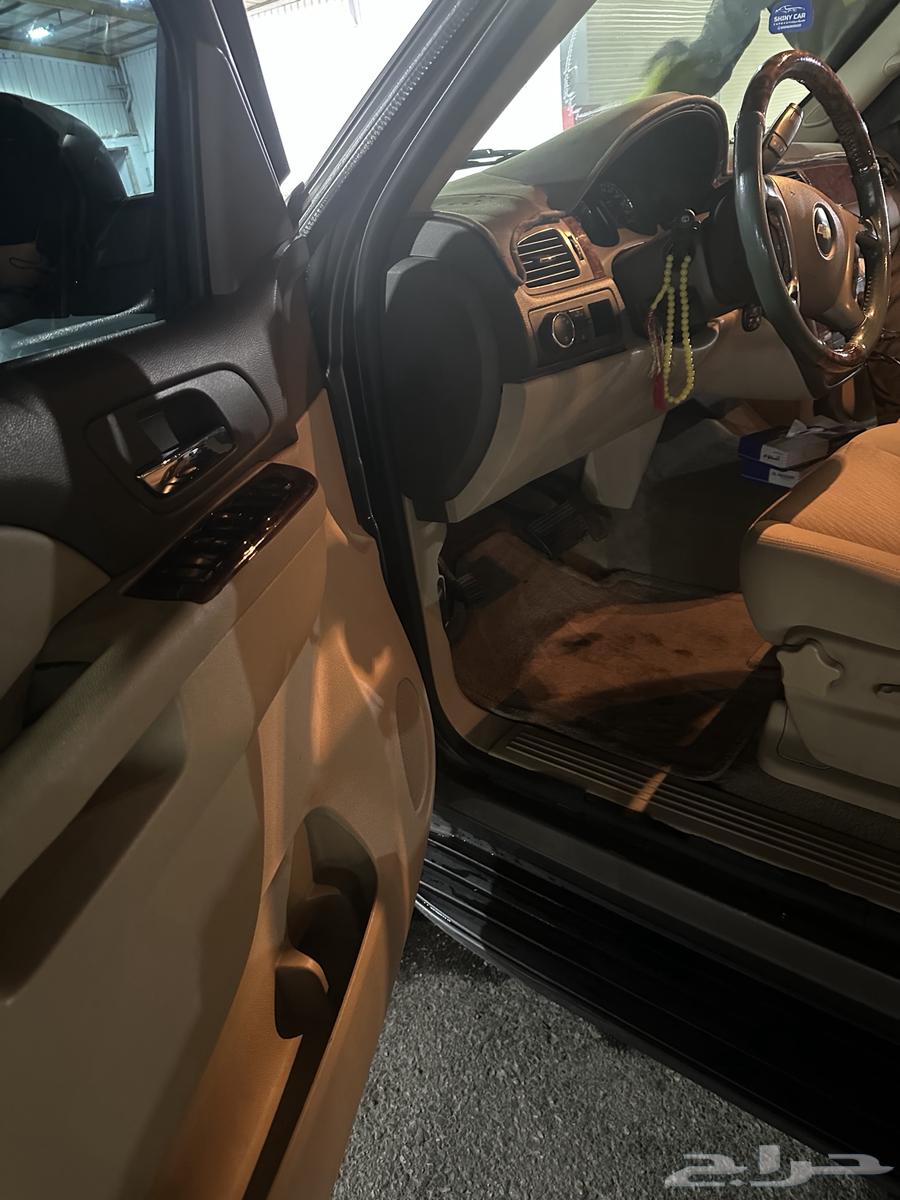 Taho 2013 LT, everything clean and like new, just arrived in the country63388834370691113