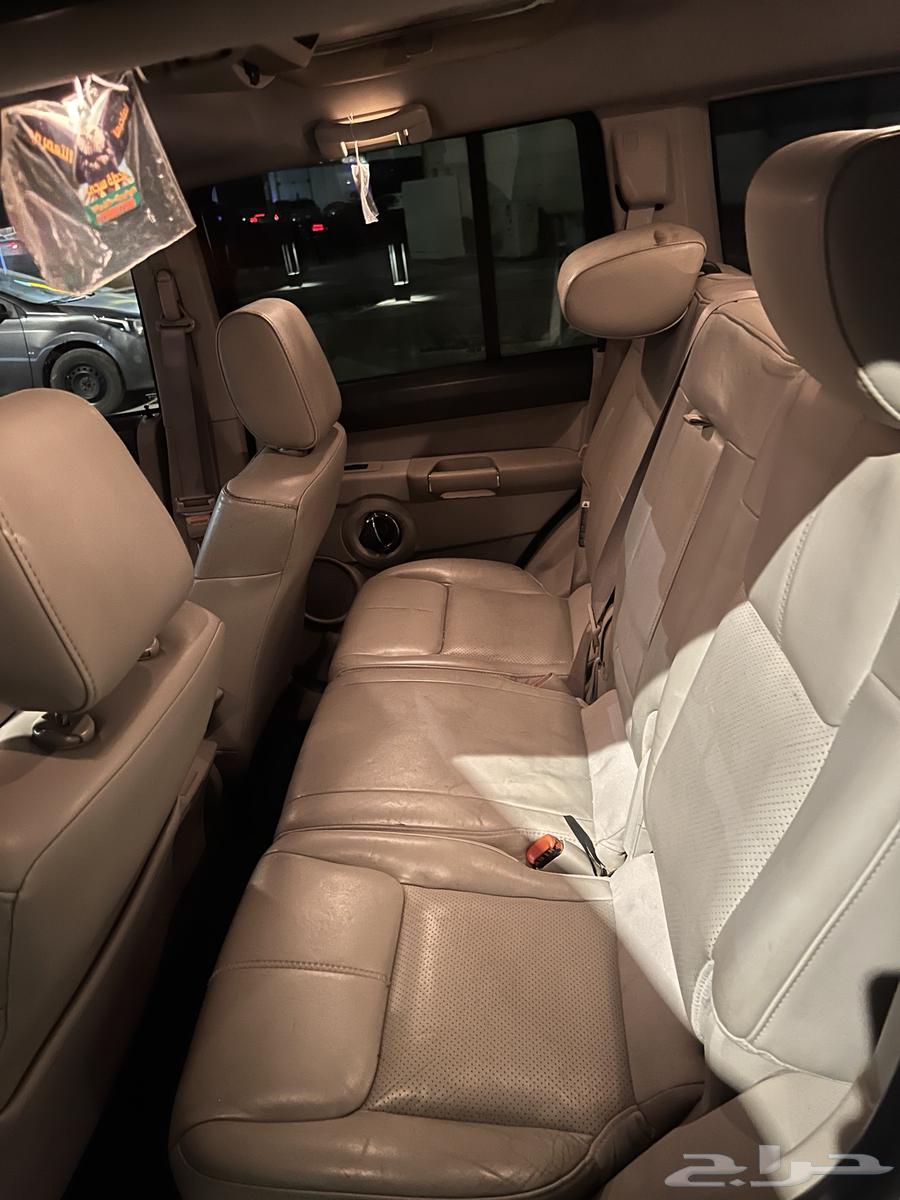 جيب كوماندر63389195451777114