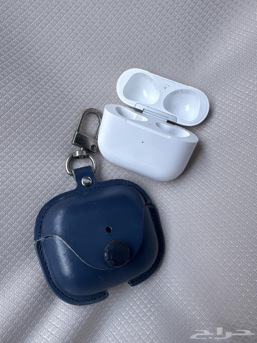 للبيع For Sell AirPods 363384183049347113